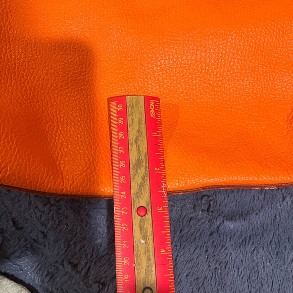 CLAUDIA FIRENZE Tan/ Tangerine /
Blue Leather Maxi Tote Bag - Picture 11 of 15